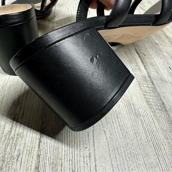 New Schutz Olly Strappy Block Heel Sandal in Blacke #789 - Picture 9 of 12